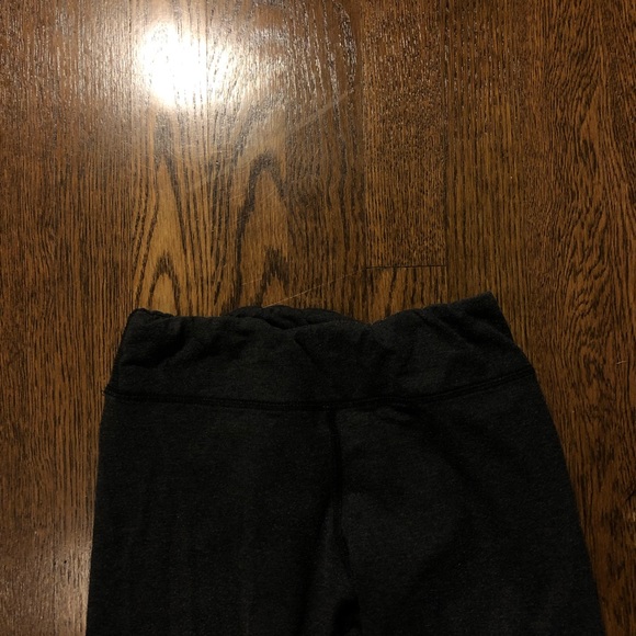 Grey leggings - Picture 2 of 2